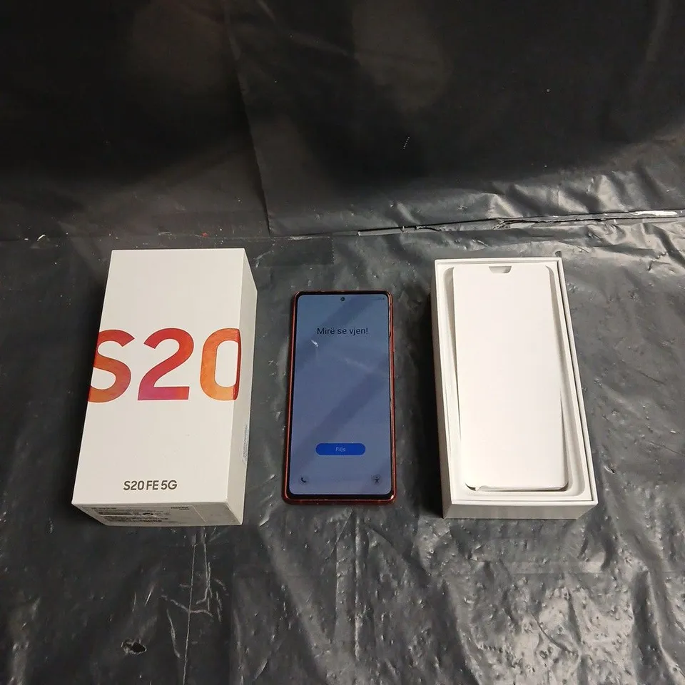 SAMSUNG GALAXY S20 FE 5G SMARTPHONE – CLOUD RED, 128GB – BOXED