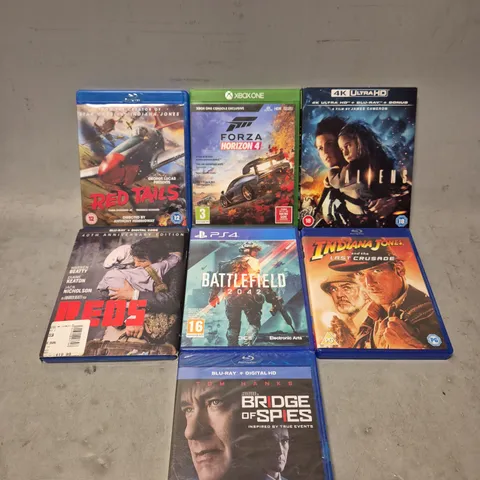 TOTE OF APPROXIMATELY 8 ASSORTED DVD'S TO INCLUDE - PS4 BATTLEFIELD 2042 , XBOX ONE FORZA HORIZON 4  , INDIANA JONES LAST CRUSADE ETC