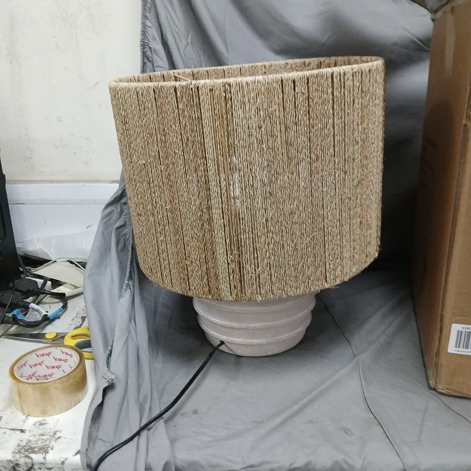 PINK LAMPBASE AND LAMPSHADE 