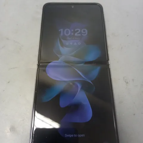 SAMSUNG GALAXY Z FLIP3 5G - SM-F711B
