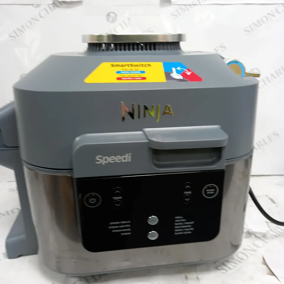BOXED OUTLET NINJA SPEEDI 10 IN 1 5.7L RAPID-COOKER & AIR FRYER