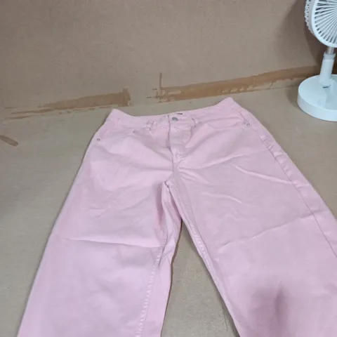 ASOS DESIGN SLIM BARREL JEANS – PALE PINK, UK 12