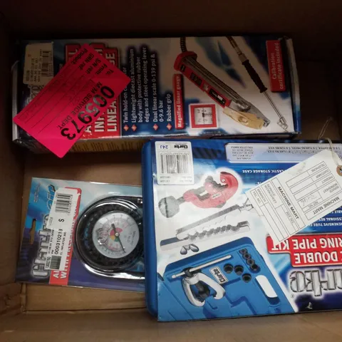 PALLET CONTAINING 3 SCRAP ITEMS INCLUDING LINEAR TYRE INFLATOR, AIRLINE TYRE INFLATOR WITH PRESSURE GAUGE & 10PC DOUBLE FLARING PIPE KIT