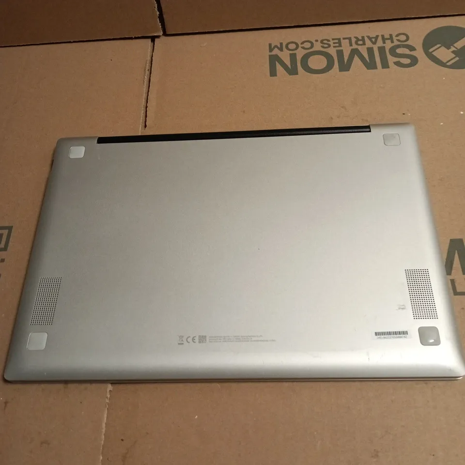 SAMSUNG CHROMEBOOK UNBOXED NO ACCESSORIES