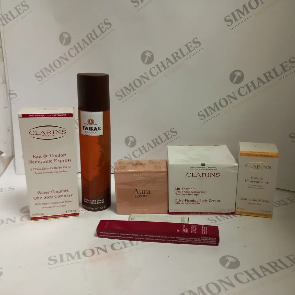 BOX OF APPROX 10 ASSORTED BEAUTY ITEMS TO INCLUDE CLARINS , TABAC AND LOEWE