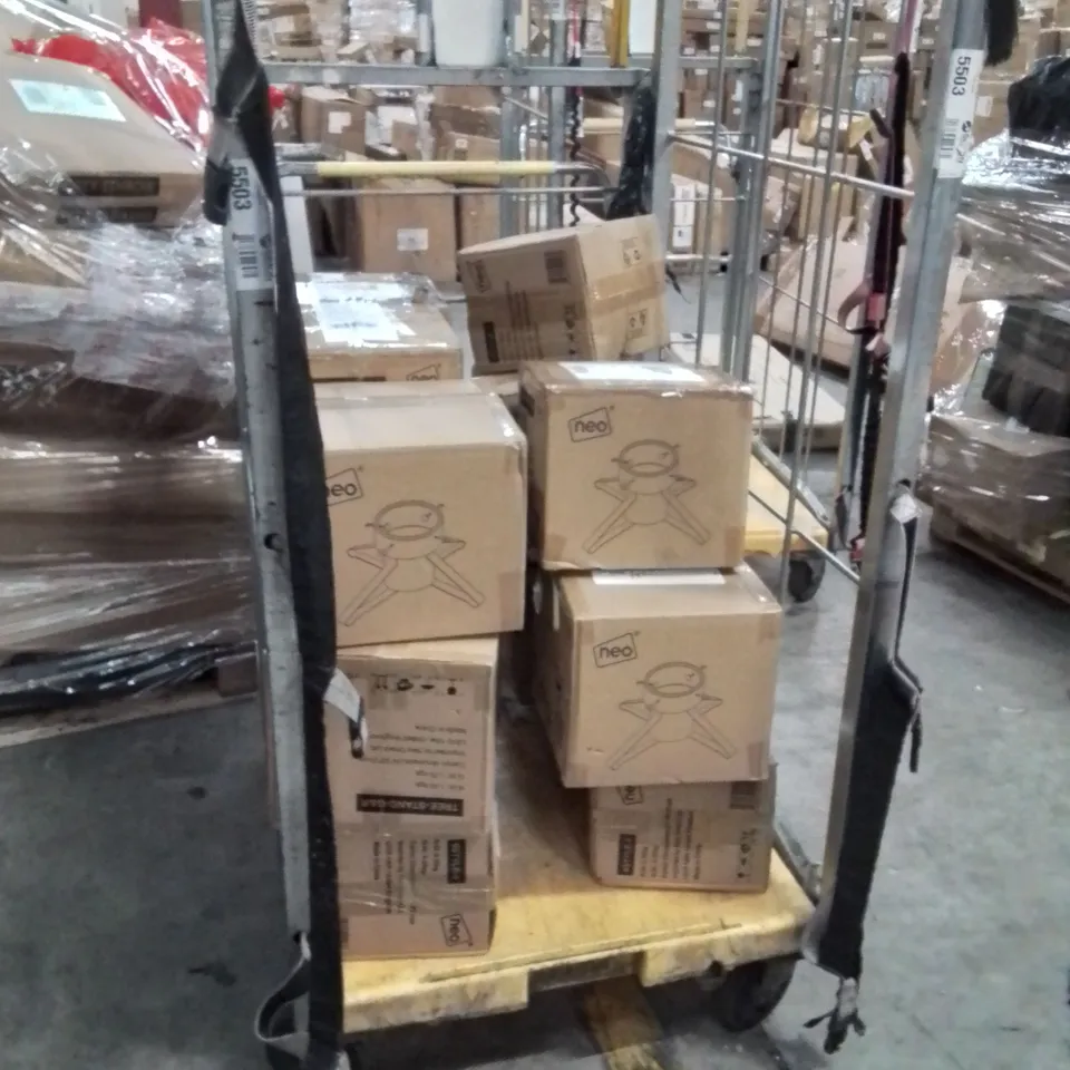 CAGE OF NEO CHRISTMAS TREE STANDS AND BAUBLES 