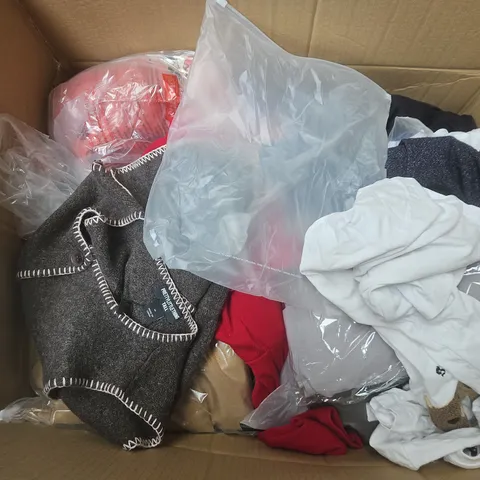 LARGE BOX OF APPROXIMATELY 20 ASSORTED CLOTHING ITEMS IN VARIOUS SIZES, STYLES AND COLOURS