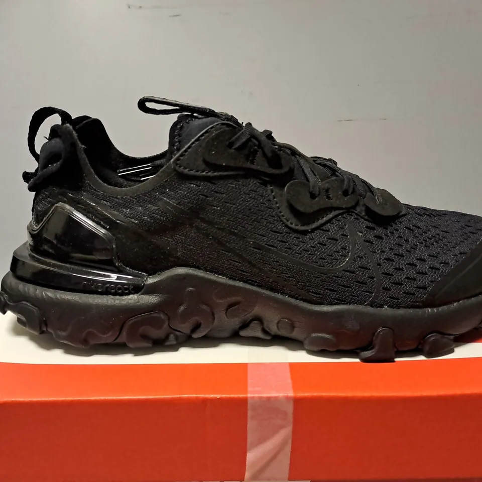 BOXED NIKE REACT VISION BLACK TRAINERS - UK 6