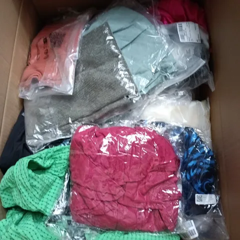 BOX OF APPROXIMATELY 25 ASSORTED CLOTHING ITEMS IN VARIOUS STYLES , COLOURS AND SIZES