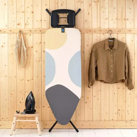 BOXED IRONING BOARD 124 X 45CM