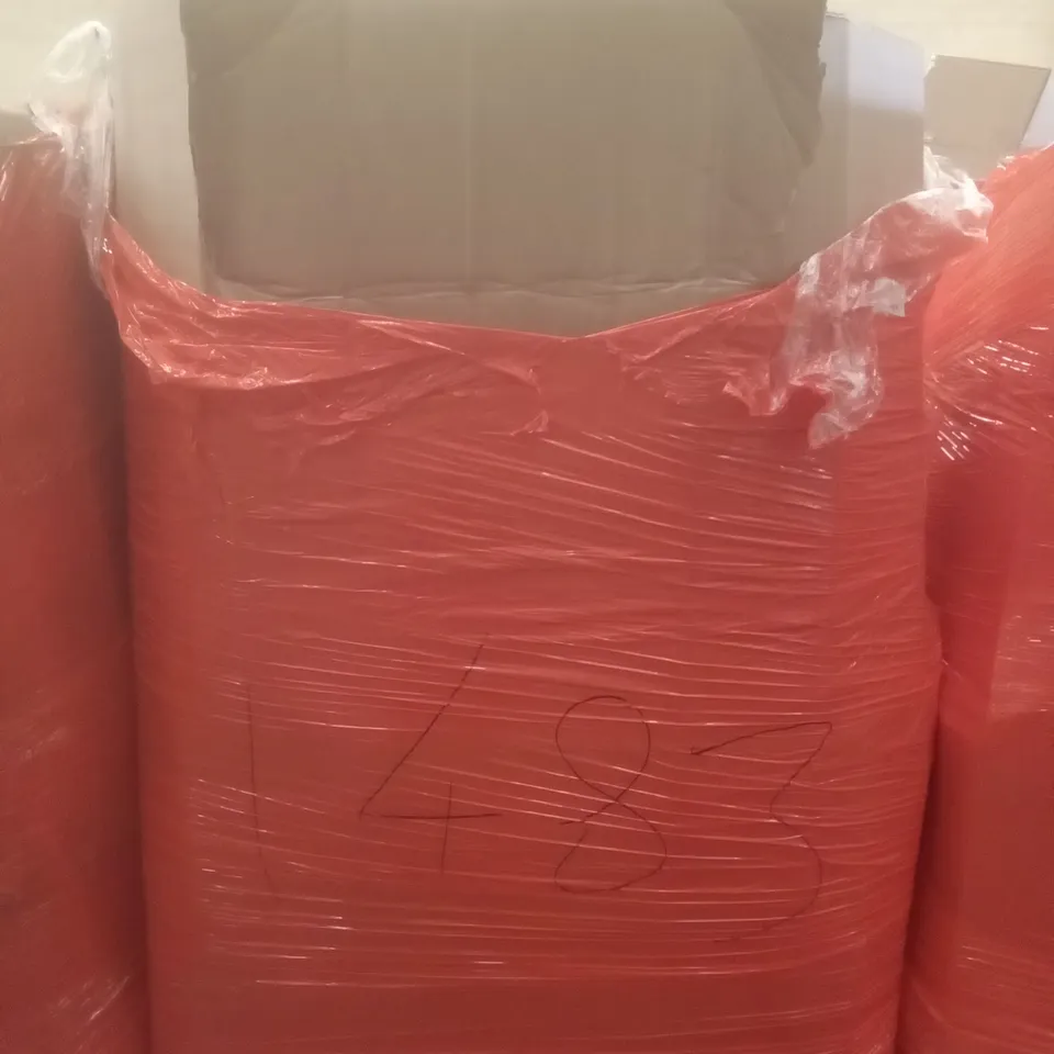 PALLET OF ASSORTED ITEMS INCLUDING SPARKSOR PENDANT LIGHT, PET BED, GRUNTEK SPRINKLER, CAMPING TENT