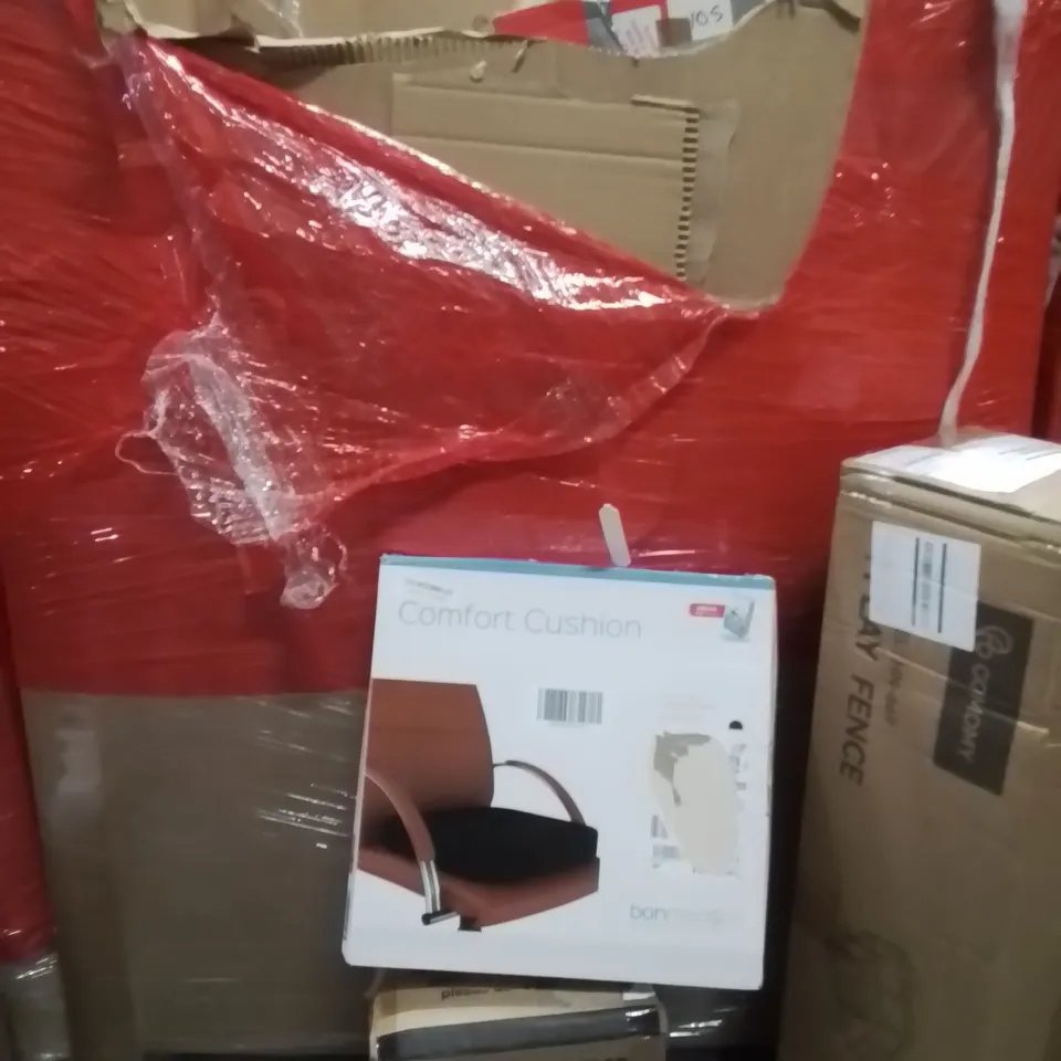 PALLET OF ASSORTED HOUSEHOLD GOODS AND PRODUCTS TO INCLUDE;PLAYPEN,SEAT CUSHION,AIR COOLER