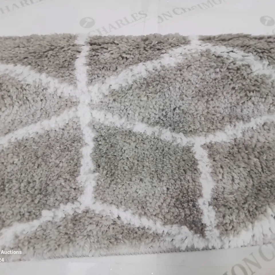BRAND NEW PACO HOME 540 GREY 40X55CM BATH MAT