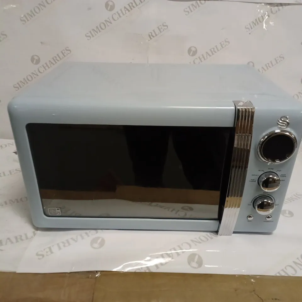 SWAN 800W RETRO MICROWAVE OVEN - BLUE