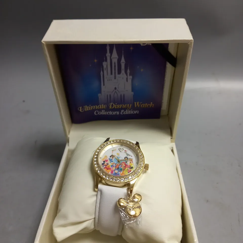 BOXED DISNEY WATCH IN WHITE AND GOLD