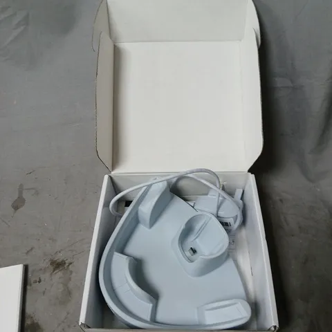 SHARK CRYO GLOW CHARGING STAND 