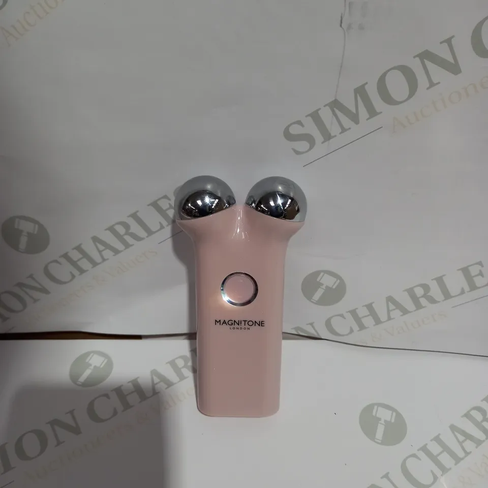 MAGNITONE LONDON LIFTOFF FACIAL TONING AND LIFTING DEVICE