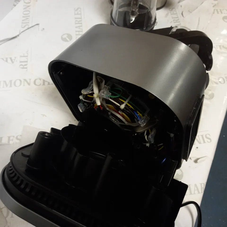 NINJA BLENDER (CB350UK 30)