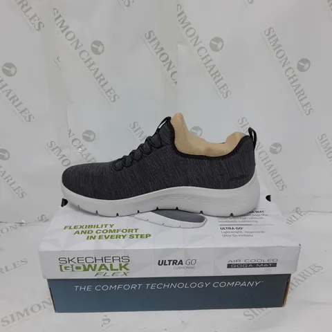 SKETCHERS GO WALK FLEX TRAINERS SIZE 11