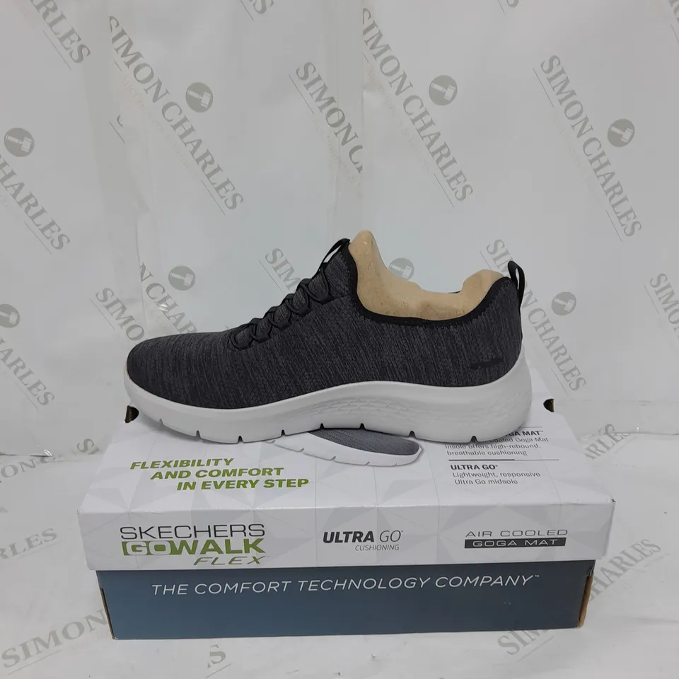 SKETCHERS GO WALK FLEX TRAINERS SIZE 11