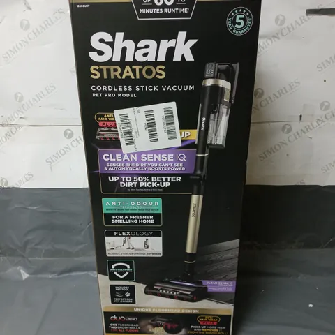 SHARK STRATOS CORDLESS STICK VACUUM CLEANER WITH ANTI HAIR-WRAP 