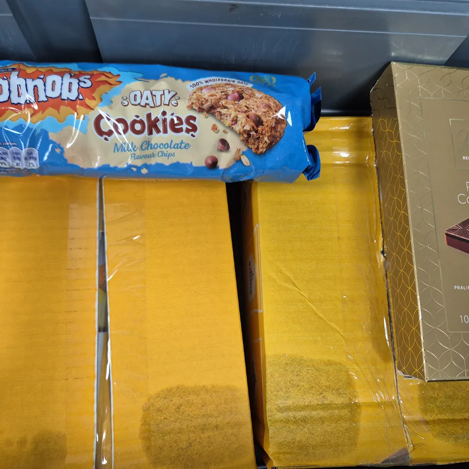 APPROXIMATELY 5 ASSORTED FOOD ITEMS TO INCLUDE TURKISH DELIGHT, CLOUDY LEMON FLAVOURED SPARKLING WATER, SALTED CARAMEL CREAMS, ETC