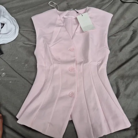 WOMEN'S PINK SLEEVELESS VEST/BLAZER WITH BUTTON CLOSURE