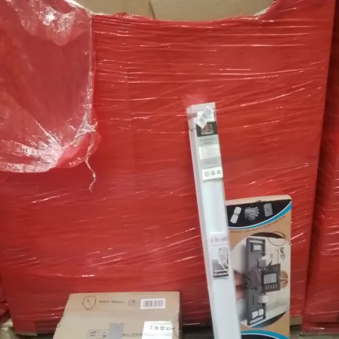 PALLET OF ASSORTED HOUSEHOLD GOODS AND PRODUCTS TO INCLUDE;STERILISER MACHINES,ROLLER BLIND,BAMBOO BATH TRAY