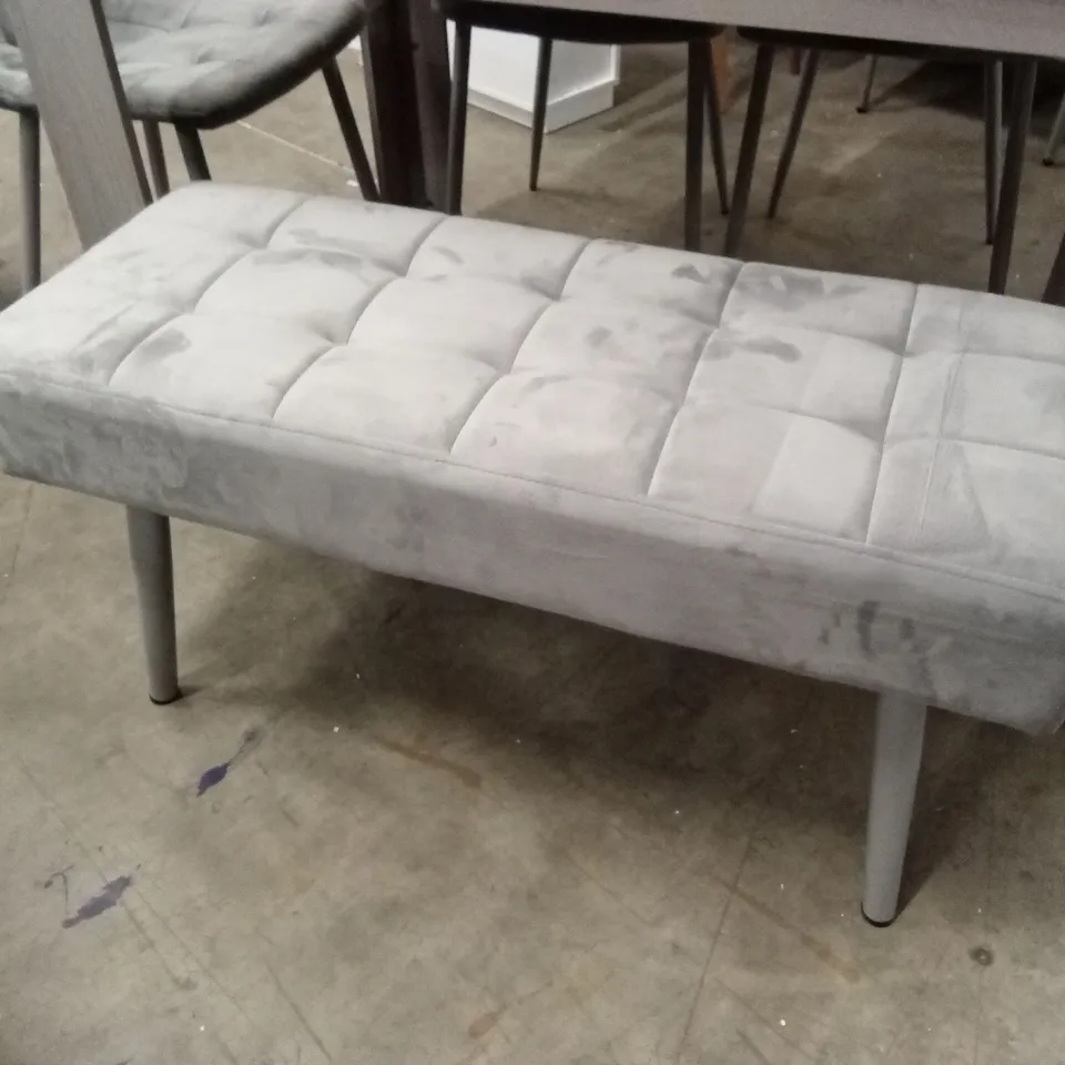 SAVARNA 6-PERSON DINING SET - GREY