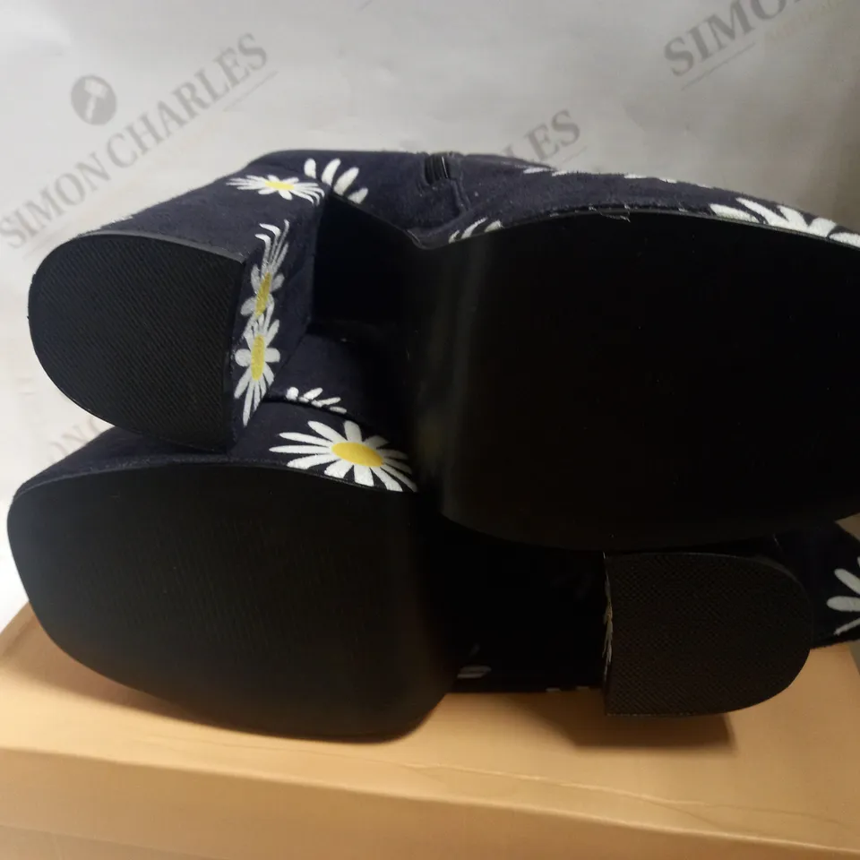 KOI VEGAN CRAZY DAISY NAVY BLUE PLATFORM LONG BOOTS - SIZE 7