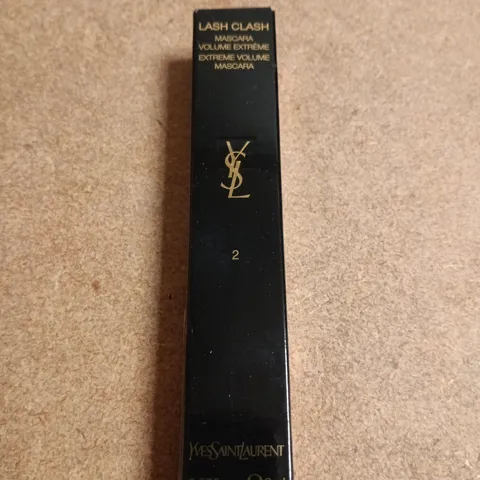 YVES SAINT LAURENT LASH CLASH MASCARA – VOLUME EXTREME, 8ML (0.27 FL OZ)