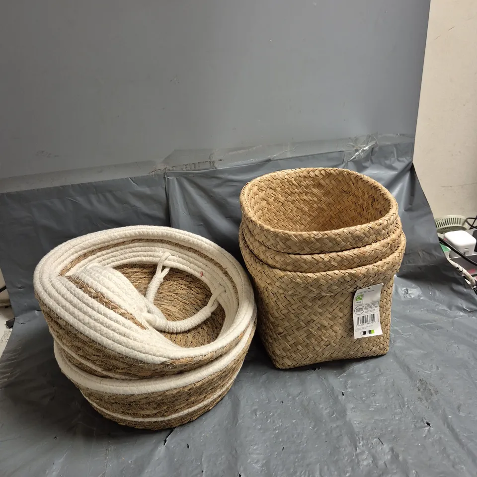APPROXIMATELY 12 ASSORTED STORAGE BASKETS