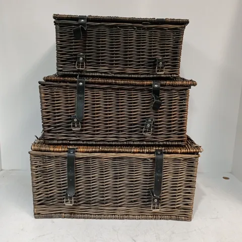SET OF 3 WICKER STORAGE BOXES WITH STRAPS
