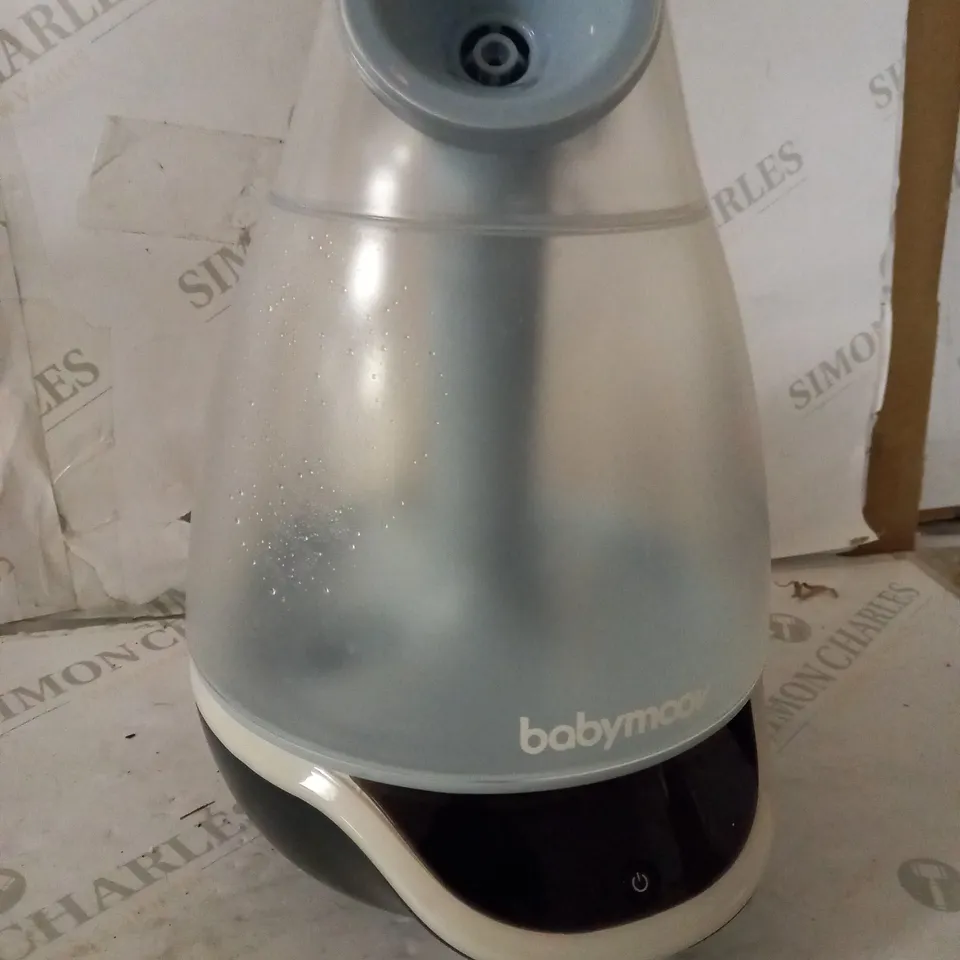HYGRO PLUS 3 IN 1 BABY HUMIDIFIER/DIFFUSER  RRP £89.99