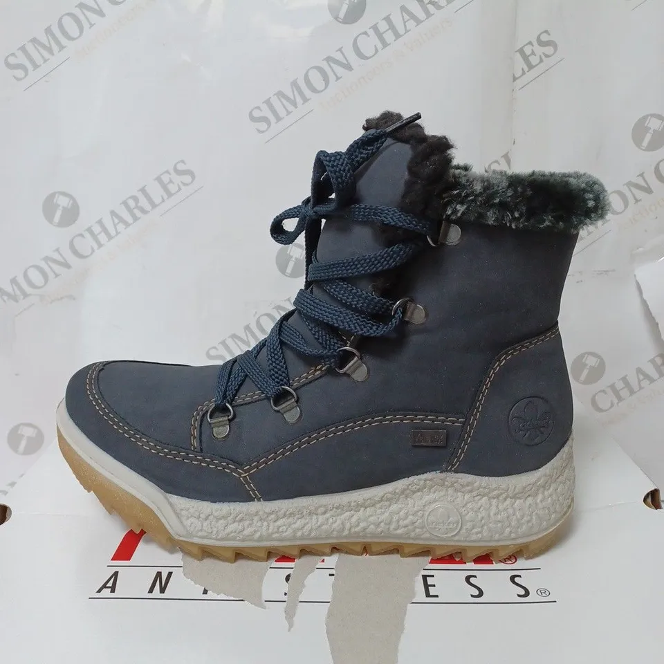 BOXED RIEKER WATER RESISTANT WARM HIKER BOOTS, NAVY - SIZE 4