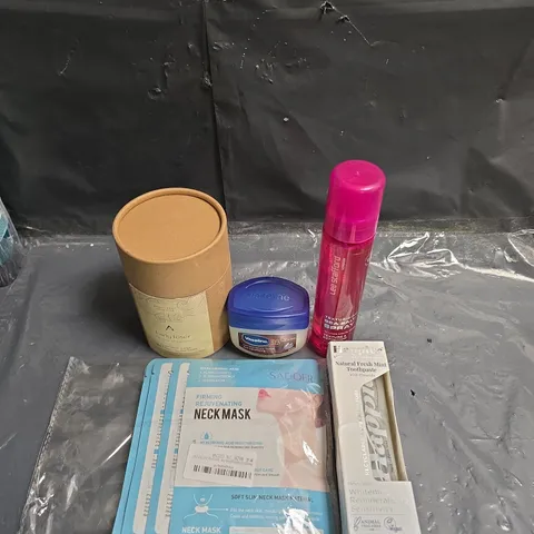 APPROXIMATEY 20 ASSORTED HEALTH AND BEAUTY PRODUCTS TO INCLUDE - LEE STAFFORD SEA SALT SPRAY - VASELINE JELL AND HAPPIER TOOTHPASTE