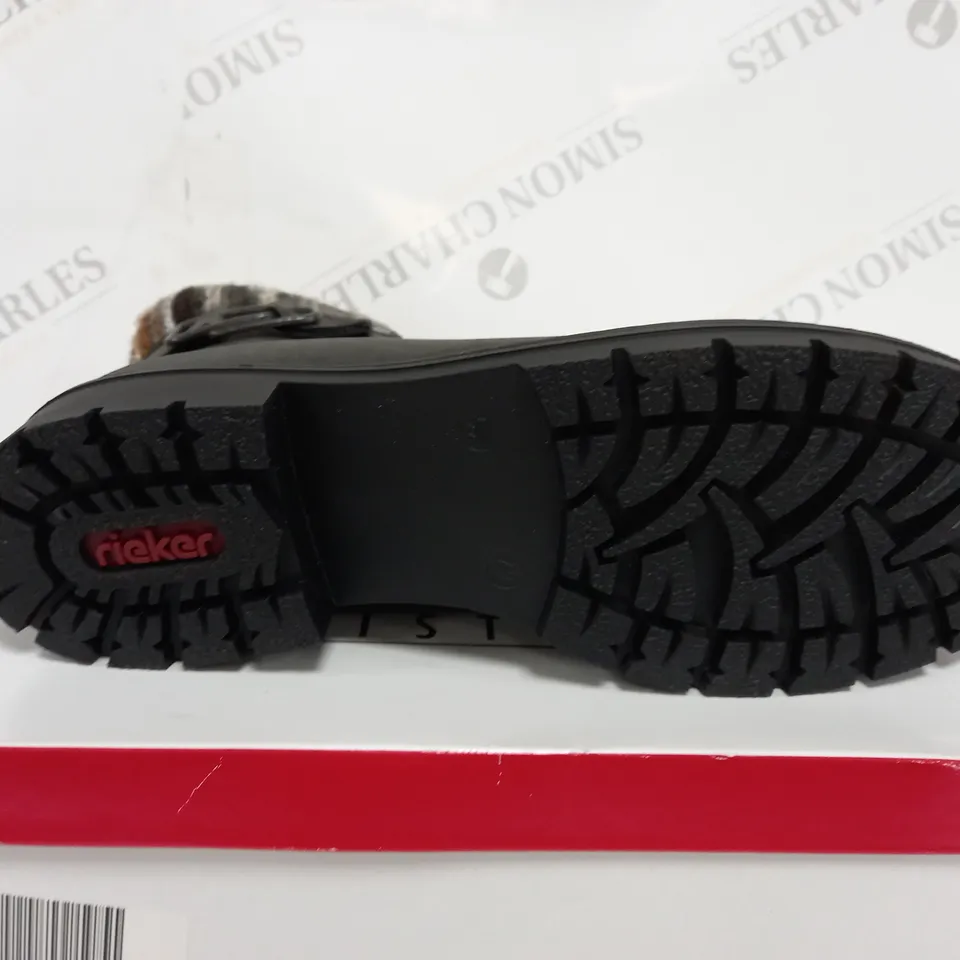 BOXED PAIR OF RIEKER MULTI CUFF HIKING BOOTS IN SIZE 8