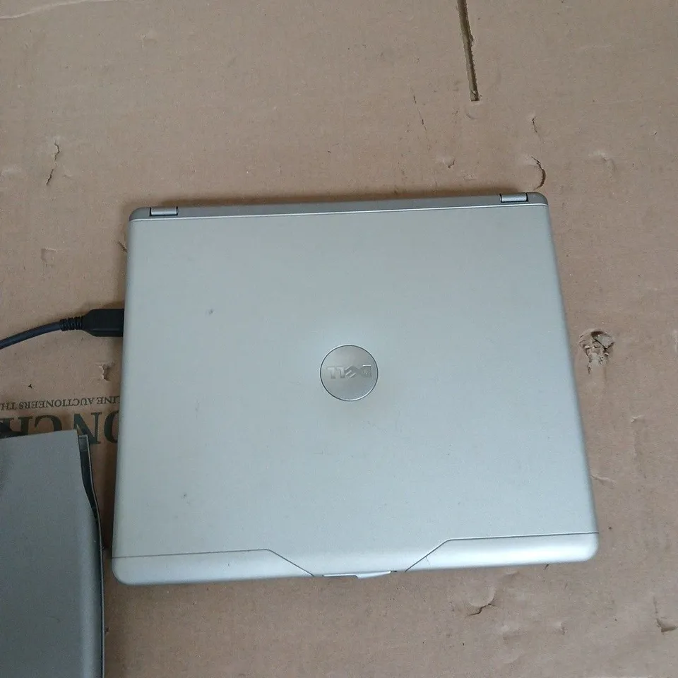 DELL WINDOWS XP PROFESSIONAL 1-2CPU AND EXTERNAL MEDIA BAY PD01S 