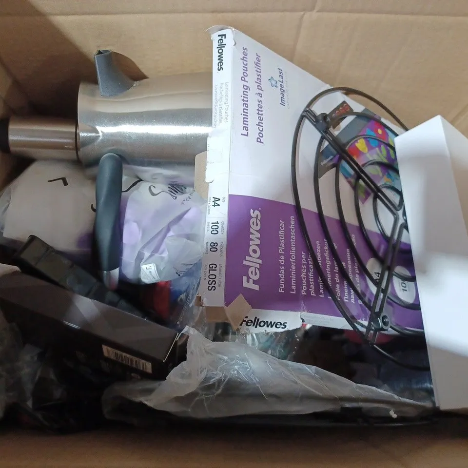 BOX OF APPROX 14 ASSORTED ITEMS TO INCLUDE - FELLOWES A4 PAPER - TABLET SORTER - SANLI TABLEWARE ECT 