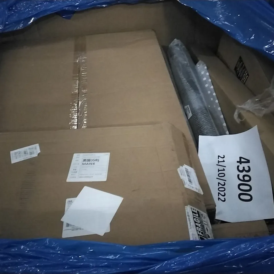 PALLET OF ASSORTED ITEMS INCLUDING ELECTRIC FAN, GRAND PATIO, STORAGE CHEST, DRMOIS CAMPING COT, RICCO TOYS, WELLMAX BARRIER MATS   