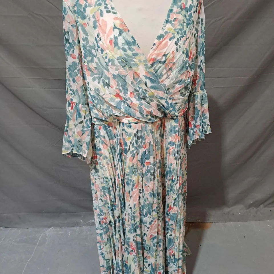 PHASE EIGHT DANI FLORAL DRESS IN MULTI SIZE 18