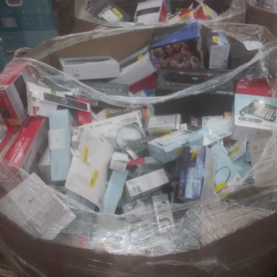 PALLET OF LARGE AMOUNT OF ASSORTED PRODUCTS TO INCLUDE PRINTERS, BOOMBOXES, AND WIRELESS KEYBOARDS ETC