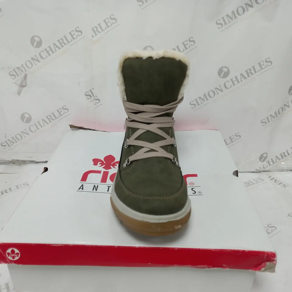 BOXED PAIR OF RIEKER WARM HIKING BOOTS IN KHAKI - 8