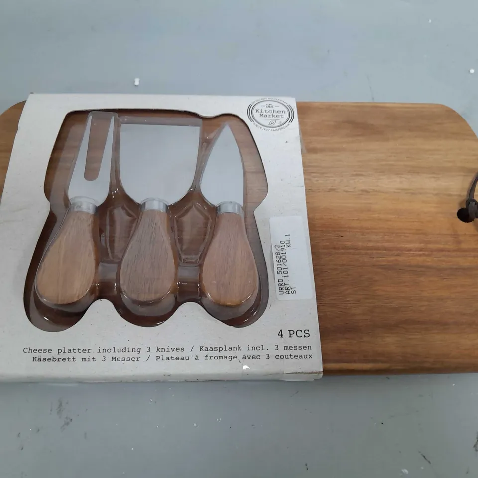 CHEESE BOARD 3 CHEESE KNIVES