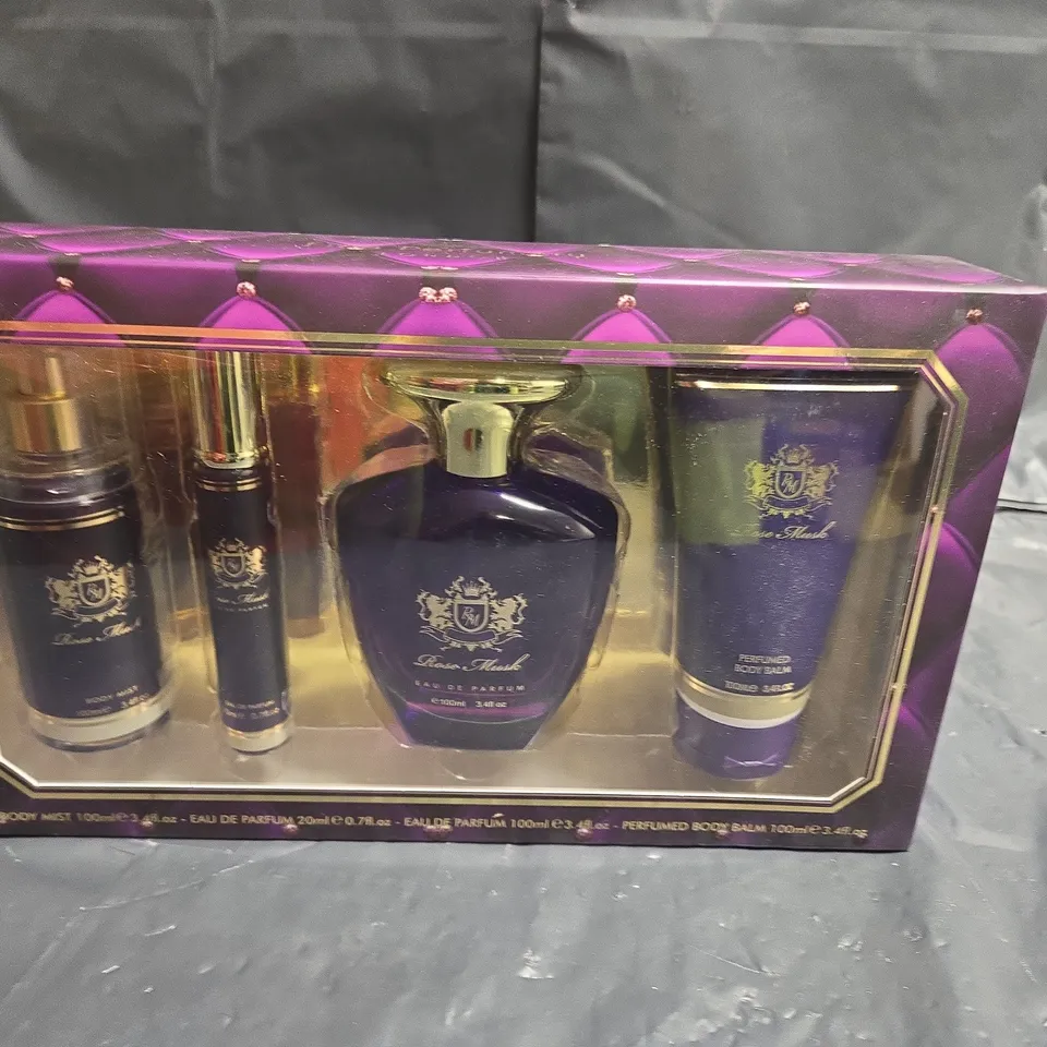 FINE PERFUMERY LONDON ROSE MUSK POUR FEMME EAU DE PARFUM GIFT SET