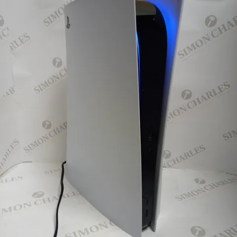 PLAYSTATION 5 DISC CONSOLE