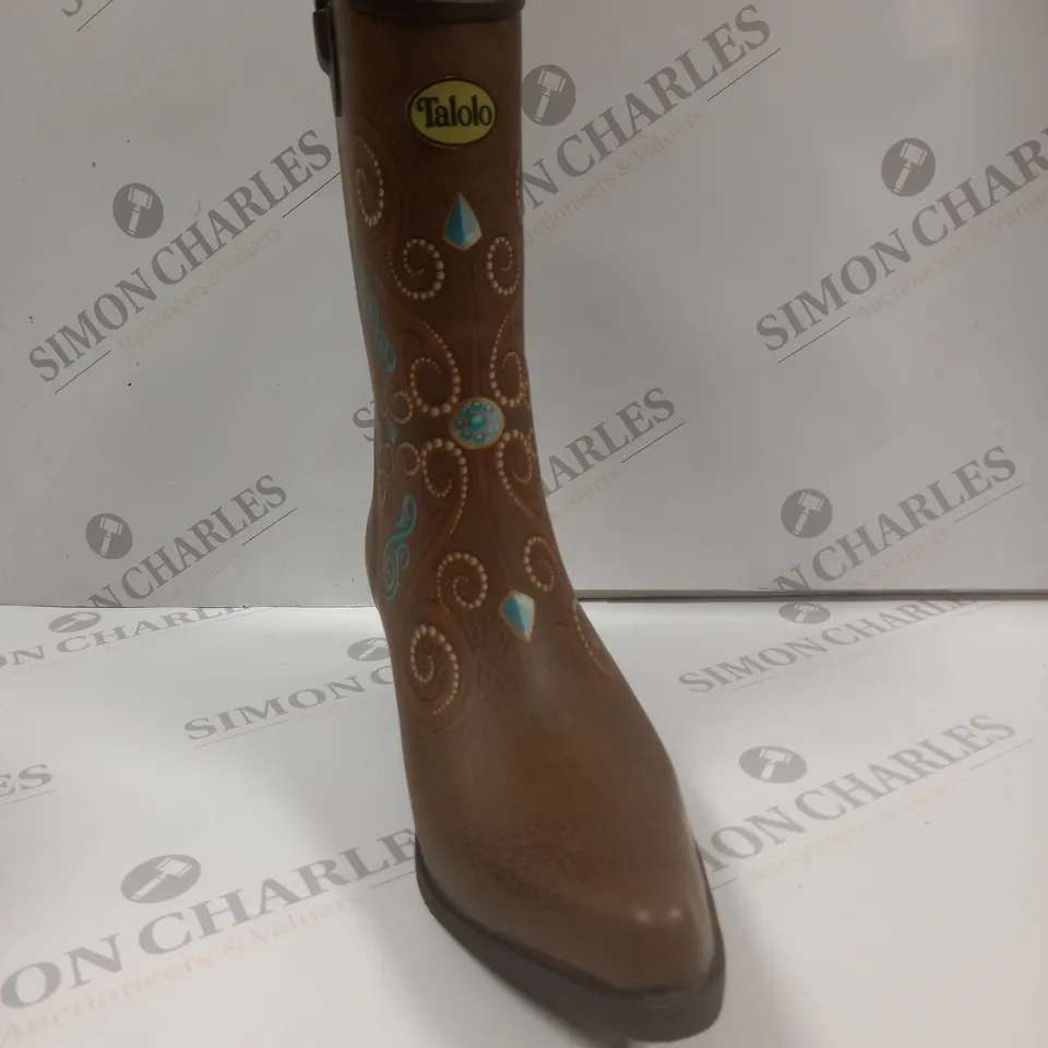 PAIR OF TALOLO DALLAS DREAMER WESTERN STYLE COWGIRL WELLY BOOT UK SIZE 7