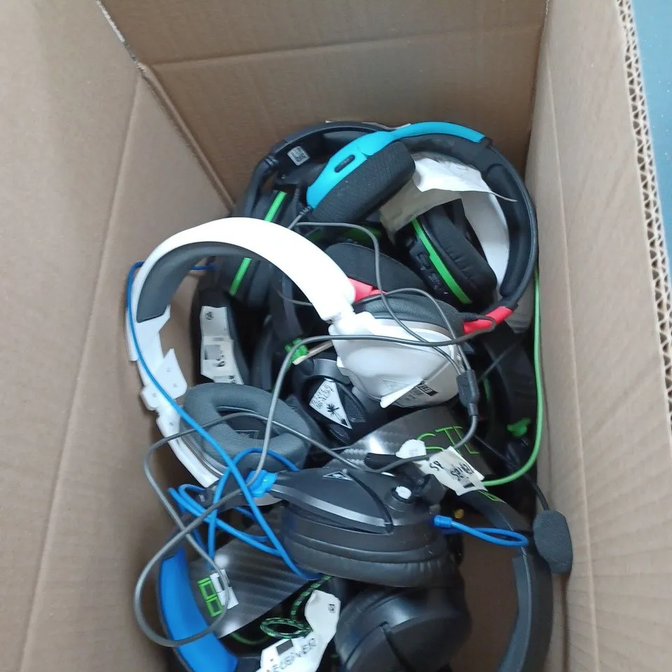 BOX OF APPROXIMATELY 10 GAMING HEADSETS TO INCLUDE SWITCH/TURTLE BEACH 
