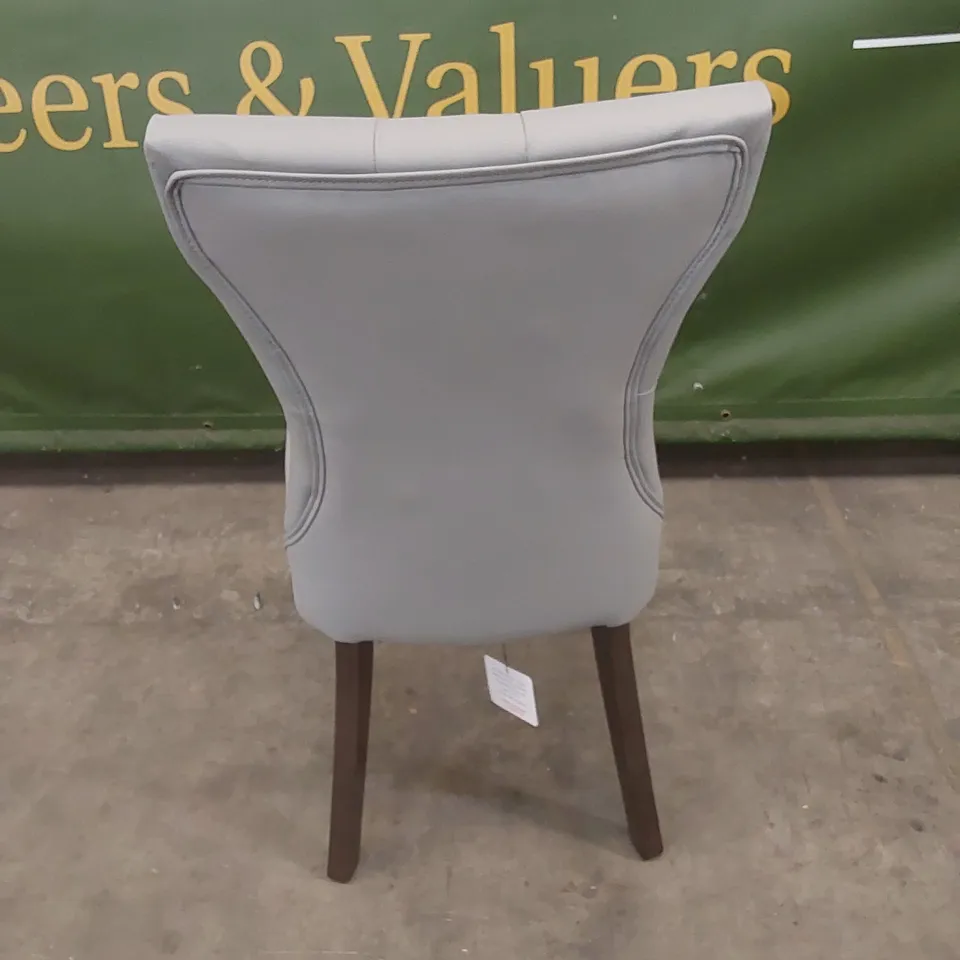 DESIGNER GREY LEATHER BUTTON BACK DINING CHAIR WITH BROWN LEGS