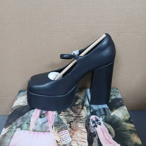 KOI DARKBLOOM BLACK PLATFORM HEELS UK5